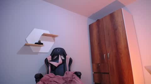 Snapshot of sejmet_5 chatting on January 2025 05:38:01 AM Yeyis online show from January 2025 05:38:01 AM