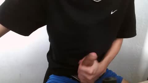 Snapshot of selectz5 chatting on December 2025 07:53:01 PM Selectz online show from December 2025 07:53:01 PM