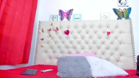 selena_beautyy online show from May 2026 07:21:01 PM