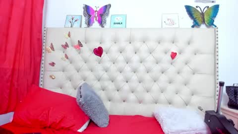selena_beautyy online show from May 2026 08:47:01 PM