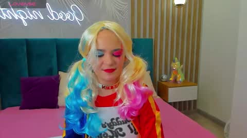 Selena online show from October 2025 01:37:01 AM