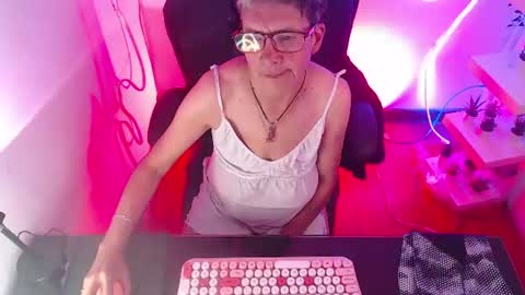 Snapshot of selena_ferreira chatting on July 2026 08:46:01 PM Selena online show from July 2026 08:46:01 PM