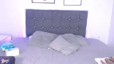 Snapshot of selena_hotmilf chatting on March 2026 05:31:02 PM Selena online show from March 2026 05:31:02 PM