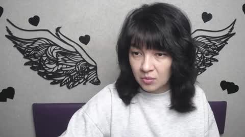 SelenaFly online show from October 2025 05:05:01 AM