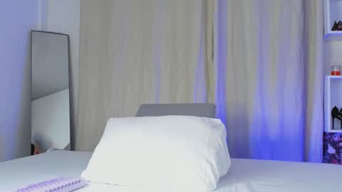 Snapshot of selenafox_0 chatting on November 2025 02:00:01 AM selenafox online show from November 2025 02:00:01 AM