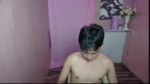 Snapshot of selene_0417 chatting on October 2025 08:05:02 AM Aprilane online show from October 2025 08:05:02 AM