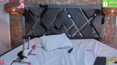 selene__lopez_ online show from June 2026 12:32:02 AM
