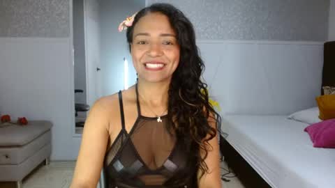 Selene online show from April 2026 01:24:01 PM