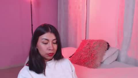 Snapshot of selene_gils chatting on November 2025 02:43:01 AM nathy online show from November 2025 02:43:01 AM