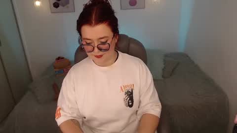 selene_rouse_ online show from June 2026 10:56:02 PM
