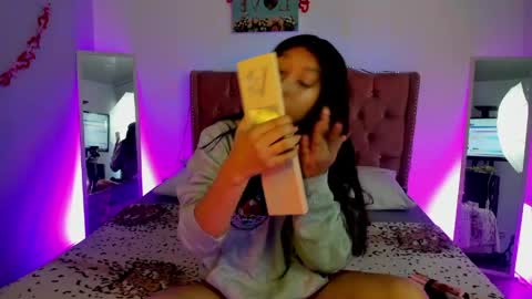 selene rushe online show from April 2026 12:58:02 PM