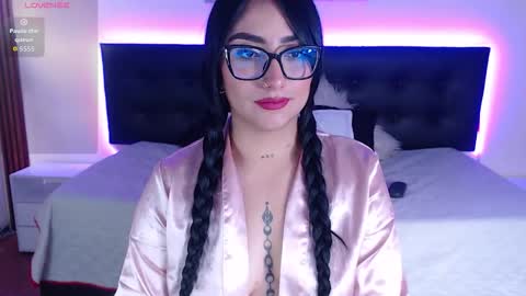 Selene online show from March 2026 08:23:02 PM