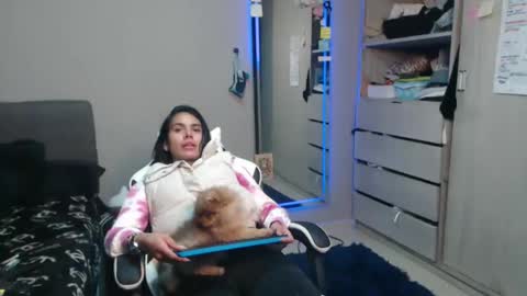 Snapshot of selenered1 chatting on February 2026 07:37:02 AM S online show from February 2026 07:37:02 AM