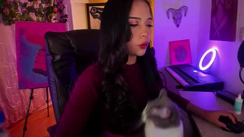 Luna online show from February 2026 03:54:01 AM