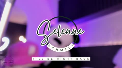 Selenne online show from January 2025 08:59:02 PM