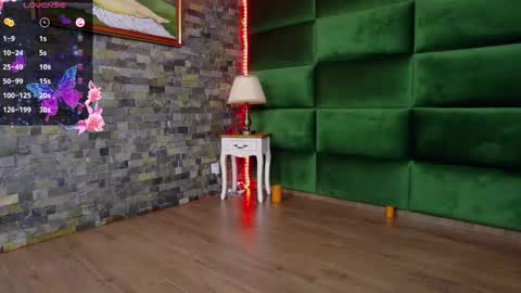 Selen online show from February 2026 08:14:01 PM