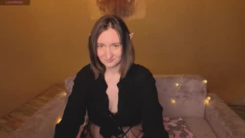 Snapshot of selestiasonata chatting on March 2026 02:04:01 AM selestiasonata online show from March 2026 02:04:01 AM