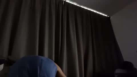 Snapshot of selfiepicdump chatting on November 2025 10:12:02 AM Julian Kinky Bi-guy online show from November 2025 10:12:02 AM