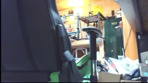 Snapshot of selfpound chatting on November 2025 08:19:01 PM selfpound online show from November 2025 08:19:01 PM