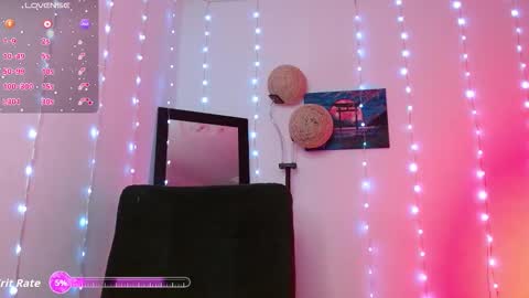 Snapshot of selikayle chatting on November 2025 10:40:02 AM Selen online show from November 2025 10:40:02 AM