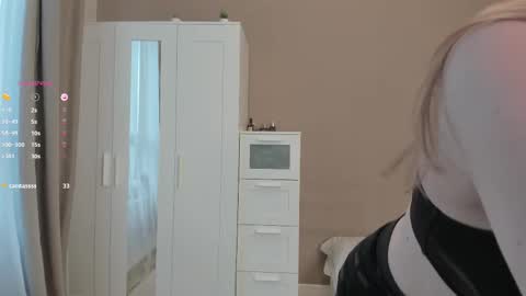 Snapshot of selina__moon chatting on March 2026 03:56:01 AM Selina online show from March 2026 03:56:01 AM