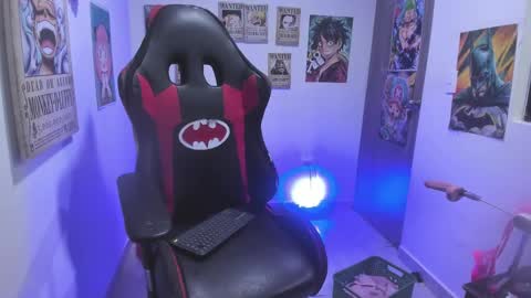 Snapshot of selina_kyl3 chatting on January 2025 02:47:01 AM Selinna Kyle online show from January 2025 02:47:01 AM