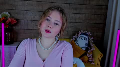 SelinSwarovski online show from January 2025 04:43:02 PM