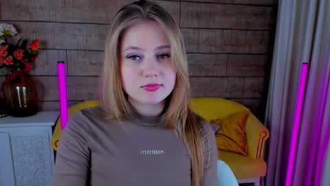 SelinSwarovski online show from February 2025 11:13:02 PM