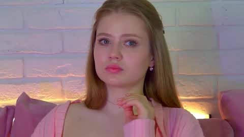 SelinSwarovski online show from February 2026 05:38:01 PM