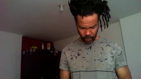 Snapshot of semental24cm chatting on November 2025 03:55:01 PM semental24cm online show from November 2025 03:55:01 PM