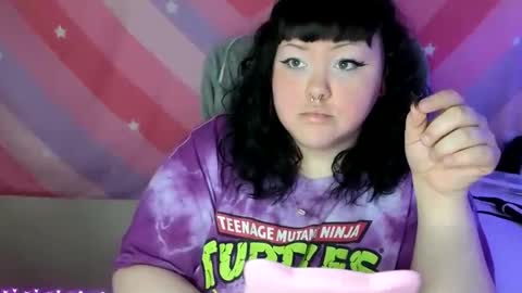 Goddess Ember online show from December 2025 08:04:02 PM