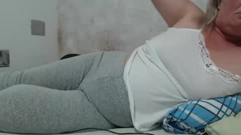 Lenna online show from October 2025 07:42:01 AM