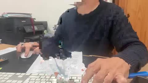 Snapshot of sens3439 chatting on October 2025 08:09:02 PM sens3439 online show from October 2025 08:09:02 PM