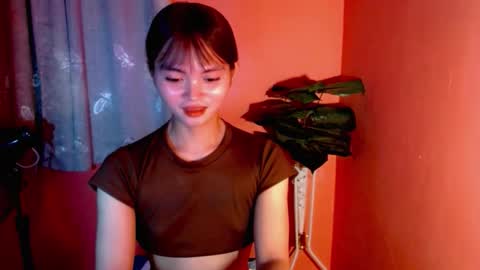 Snapshot of sensational_yeng chatting on November 2025 07:12:01 PM sensational_yeng online show from November 2025 07:12:01 PM