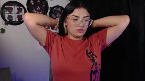 Snapshot of sensual_flame chatting on November 2025 12:49:01 AM Camille and sophie online show from November 2025 12:49:01 AM