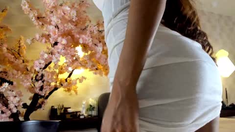 Gia online show from January 2025 10:38:01 AM