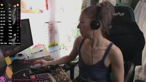 Snapshot of sensual_synergy_ chatting on November 2025 11:10:01 AM SensualSynergy online show from November 2025 11:10:01 AM