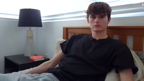 Snapshot of sensualalien chatting on January 2025 09:25:02 PM Cam online show from January 2025 09:25:02 PM