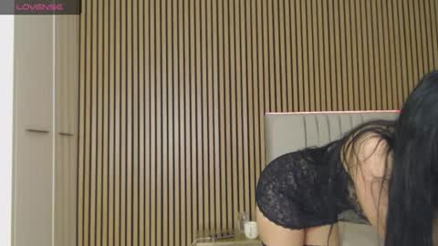 Hallie online show from June 2026 03:03:01 PM