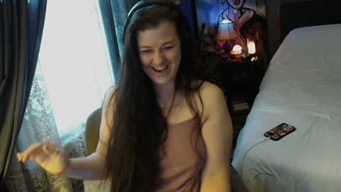 Snapshot of sentfrmheaven chatting on December 2024 01:45:02 PM Tara online show from December 2024 01:45:02 PM