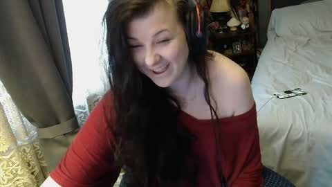 Snapshot of sentfrmheaven chatting on November 2025 01:36:02 PM Tara online show from November 2025 01:36:02 PM