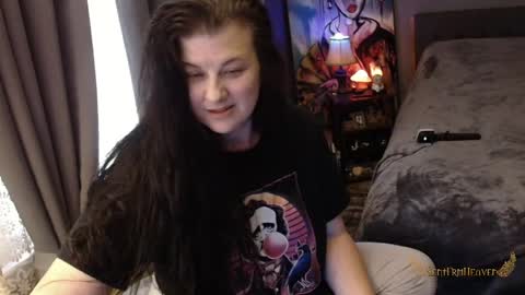 Tara online show from April 2026 01:35:01 PM