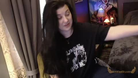 Tara online show from May 2026 12:43:01 PM
