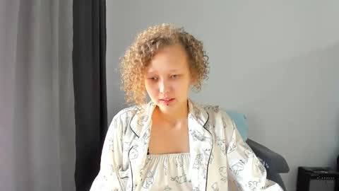 Snapshot of senya_sol chatting on February 2026 08:35:02 AM senya_sol online show from February 2026 08:35:02 AM