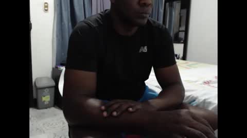 Snapshot of senyeiblack chatting on November 2025 10:53:02 PM Jose online show from November 2025 10:53:02 PM