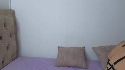Snapshot of serafina_ chatting on June 2026 06:43:01 PM serafina_ online show from June 2026 06:43:01 PM
