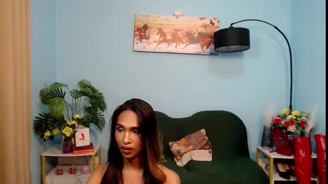 Snapshot of seraphina_leroux_lashes chatting on March 2026 06:38:02 PM seraphina mia valentina katrine. online show from March 2026 06:38:02 PM