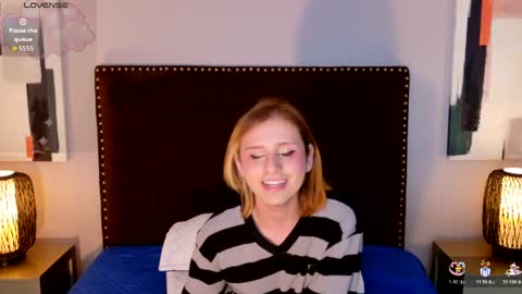Snapshot of seraphine_star chatting on May 2026 01:16:02 PM Seraphine star online show from May 2026 01:16:02 PM