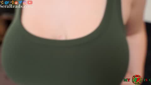 Snapshot of serareads chatting on December 2025 07:58:02 AM SeraReads online show from December 2025 07:58:02 AM