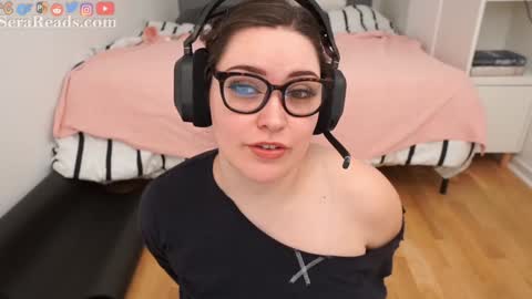 Snapshot of serareads chatting on January 2026 12:53:02 PM SeraReads online show from January 2026 12:53:02 PM